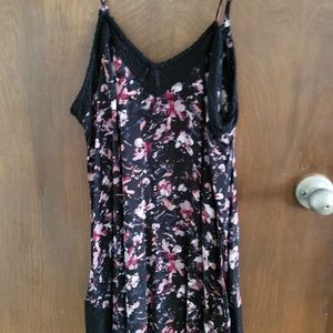 Spaghetti strap Tank top *FINAL PRICE*
